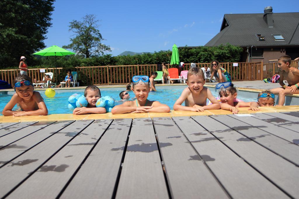 Hotel Domaine Du Lac Chambon Мюроль Номер фото