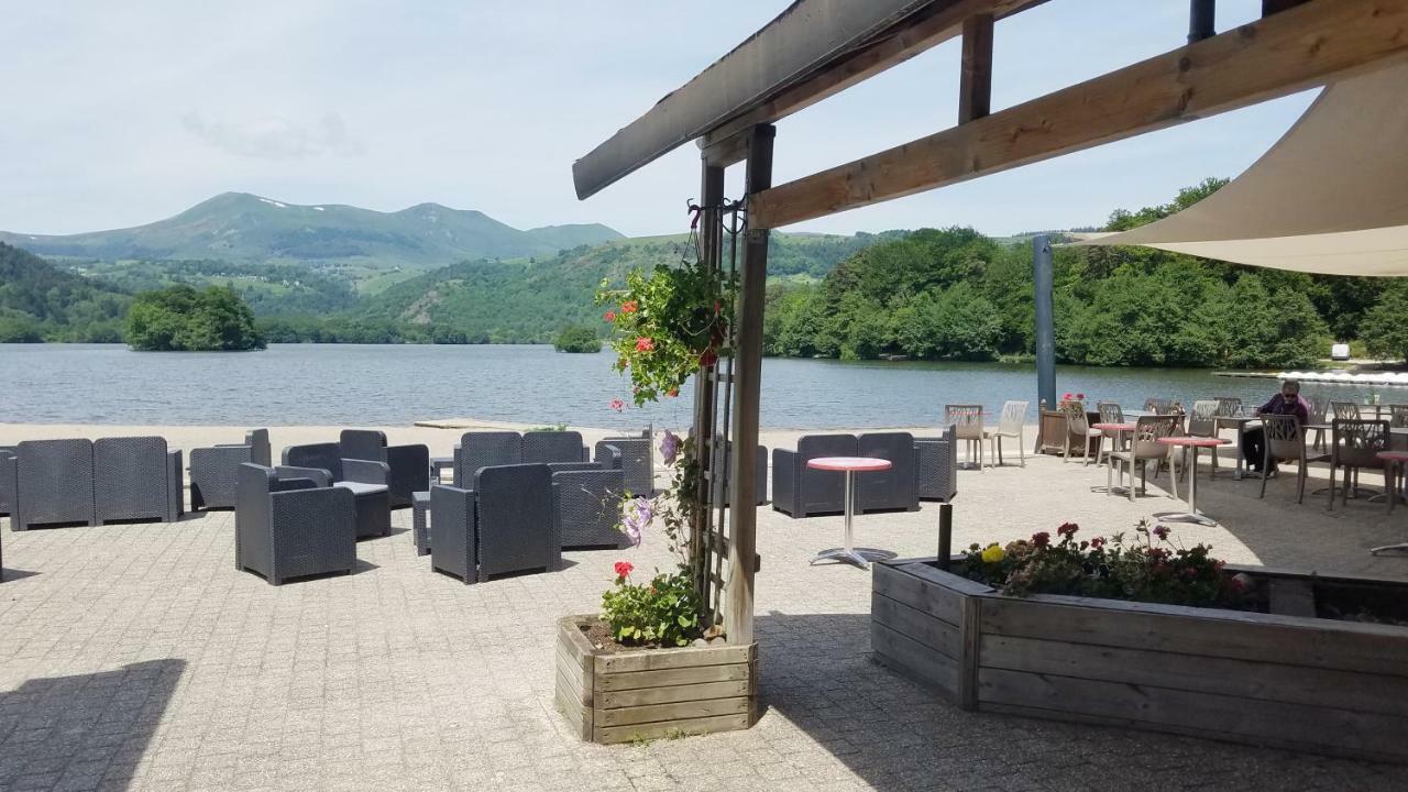 Hotel Domaine Du Lac Chambon Мюроль Екстер'єр фото
